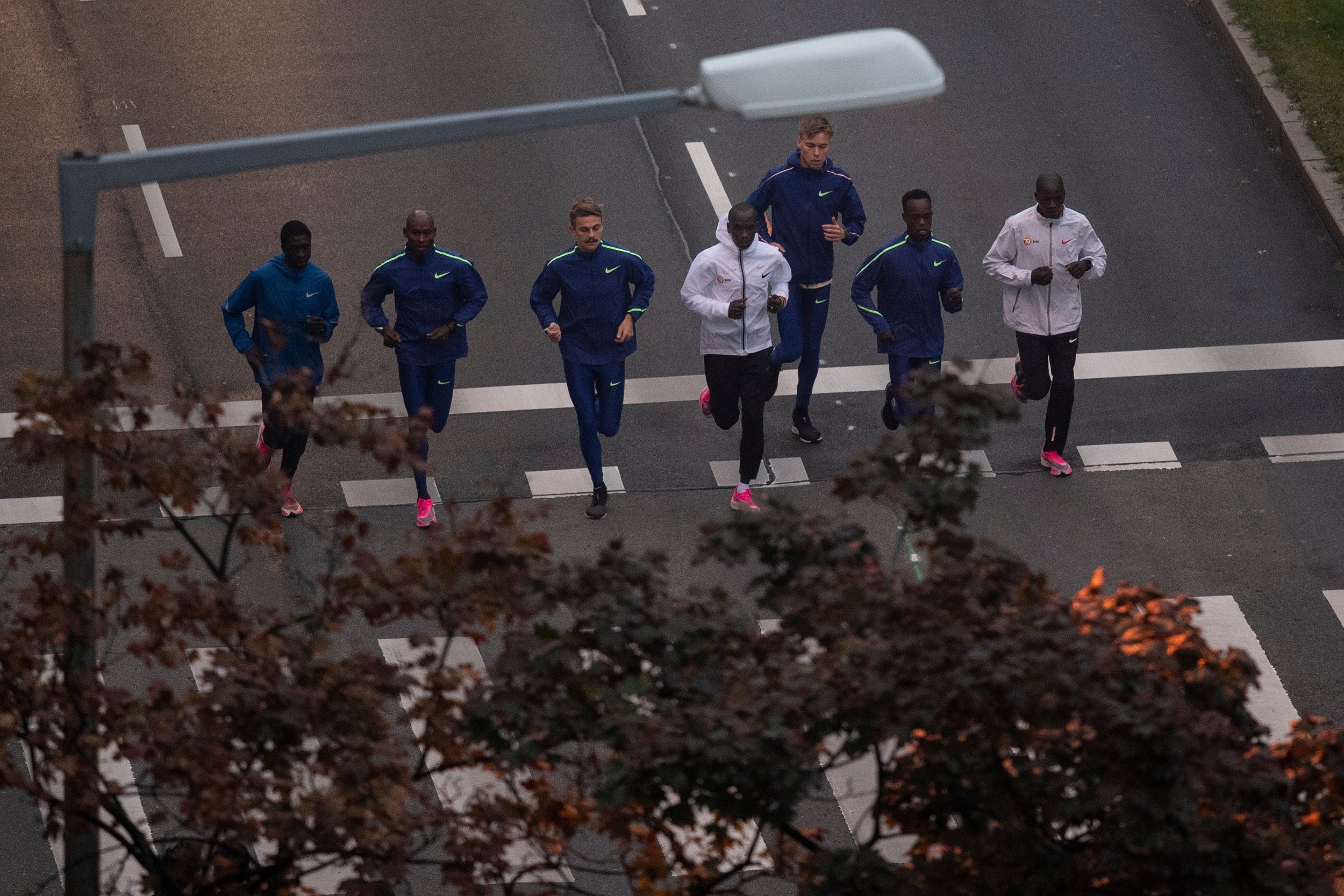 kipchoge ineos shoes