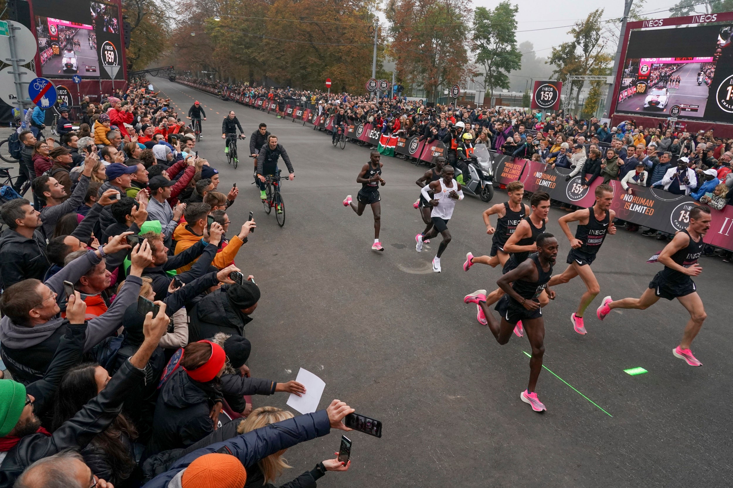 kipchoge ineos shoes