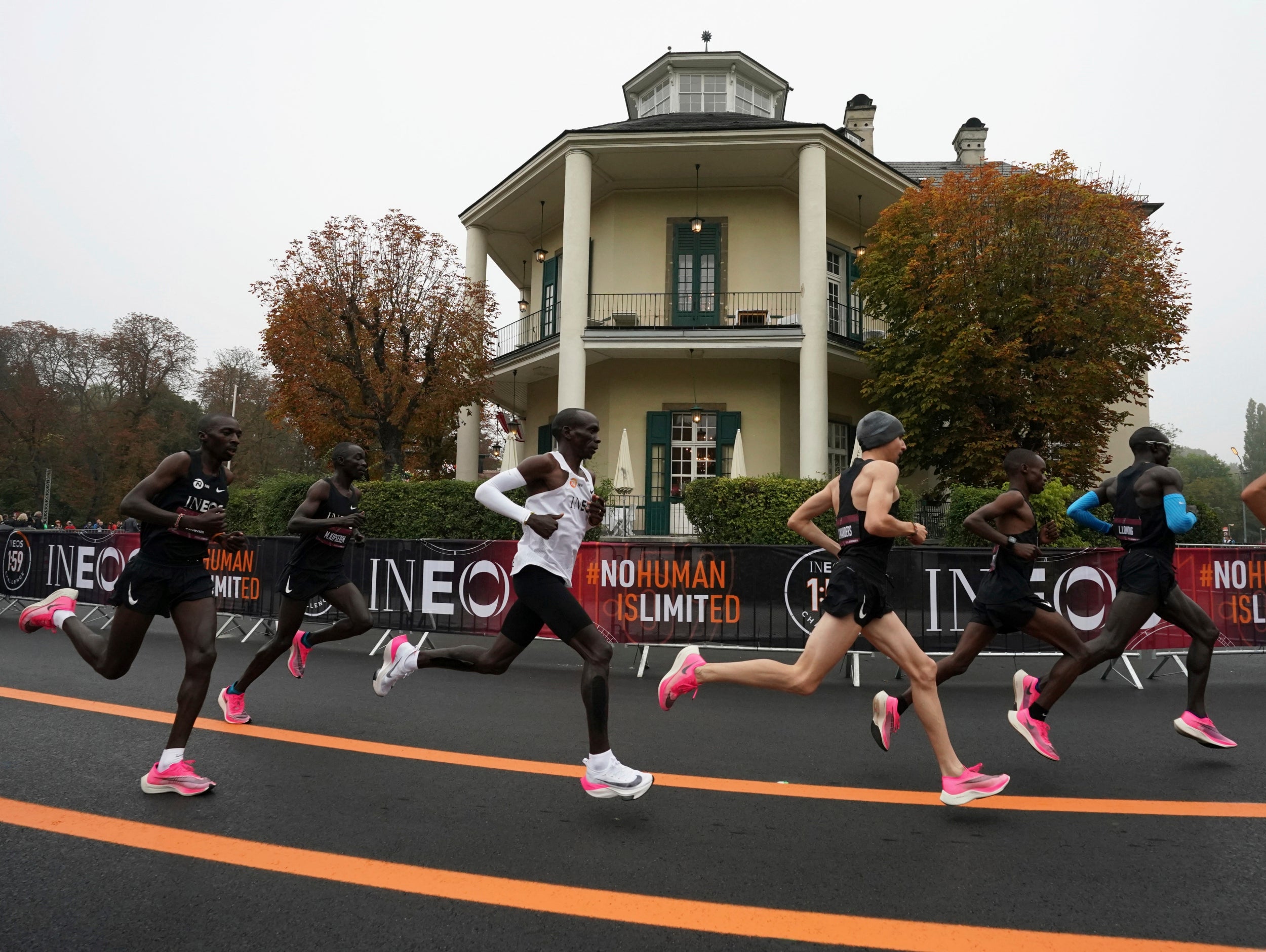 kipchoge ineos shoes