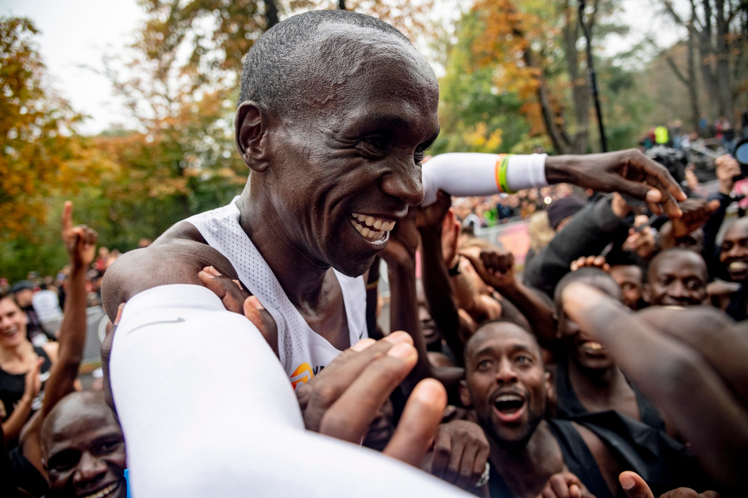 kipchoge ineos shoes