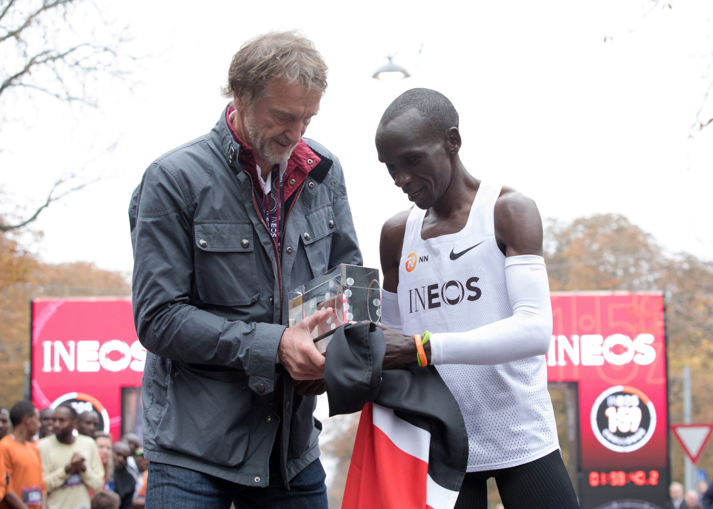 kipchoge 2 hour marathon shoes