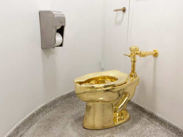 Police on hunt for golden toilet thieves after loo stolen from Blenheim Palace