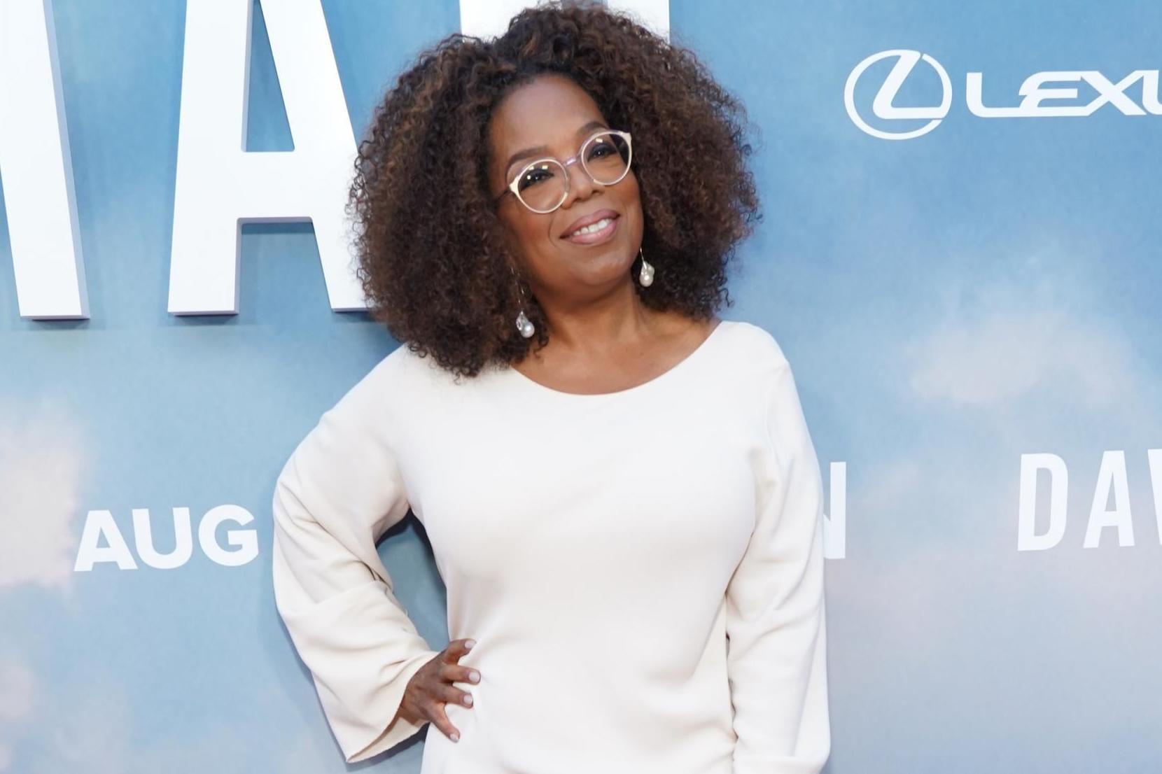 Oprah buys college student new phone after joking about his broken one
