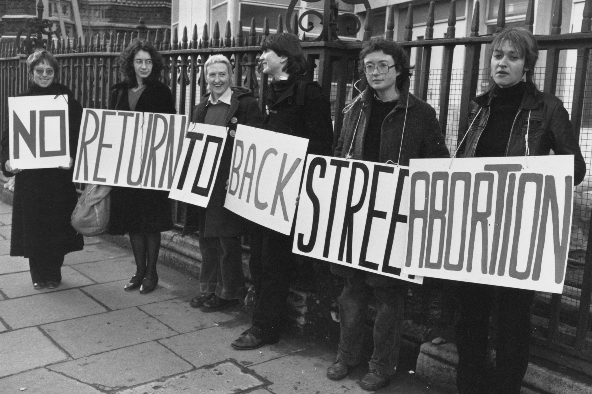 Women demonstrating in favour of legal abortions in Britain in 1980