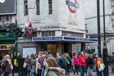 Tourists waste £100,000 going between London’s two closest Tube stops