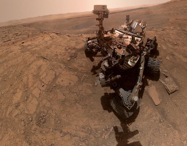 NASA's Curiosity rover took this selfie on Oct. 11, 2019, the 2,553rd Martian day, or sol, of its mission