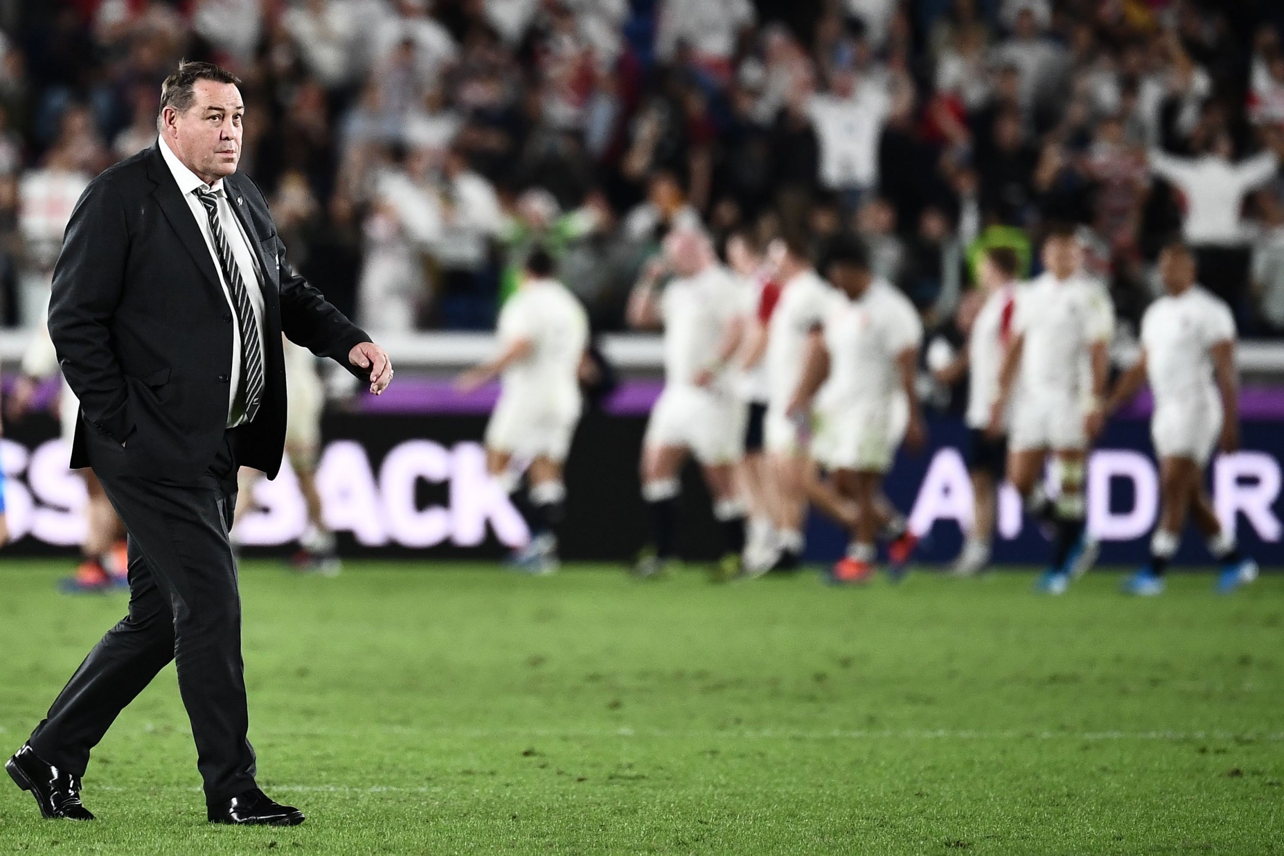 Steve Hansen looks on after defeat in Yokohama