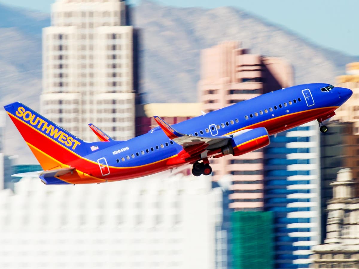 Southwest Airlines pilots watched live video feed of plane ...