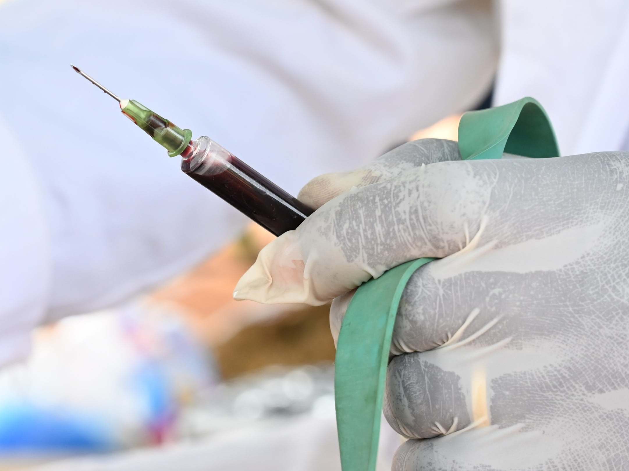 Nearly 900 children in Pakistani city test positive for HIV after doctor 'reuses syringes'