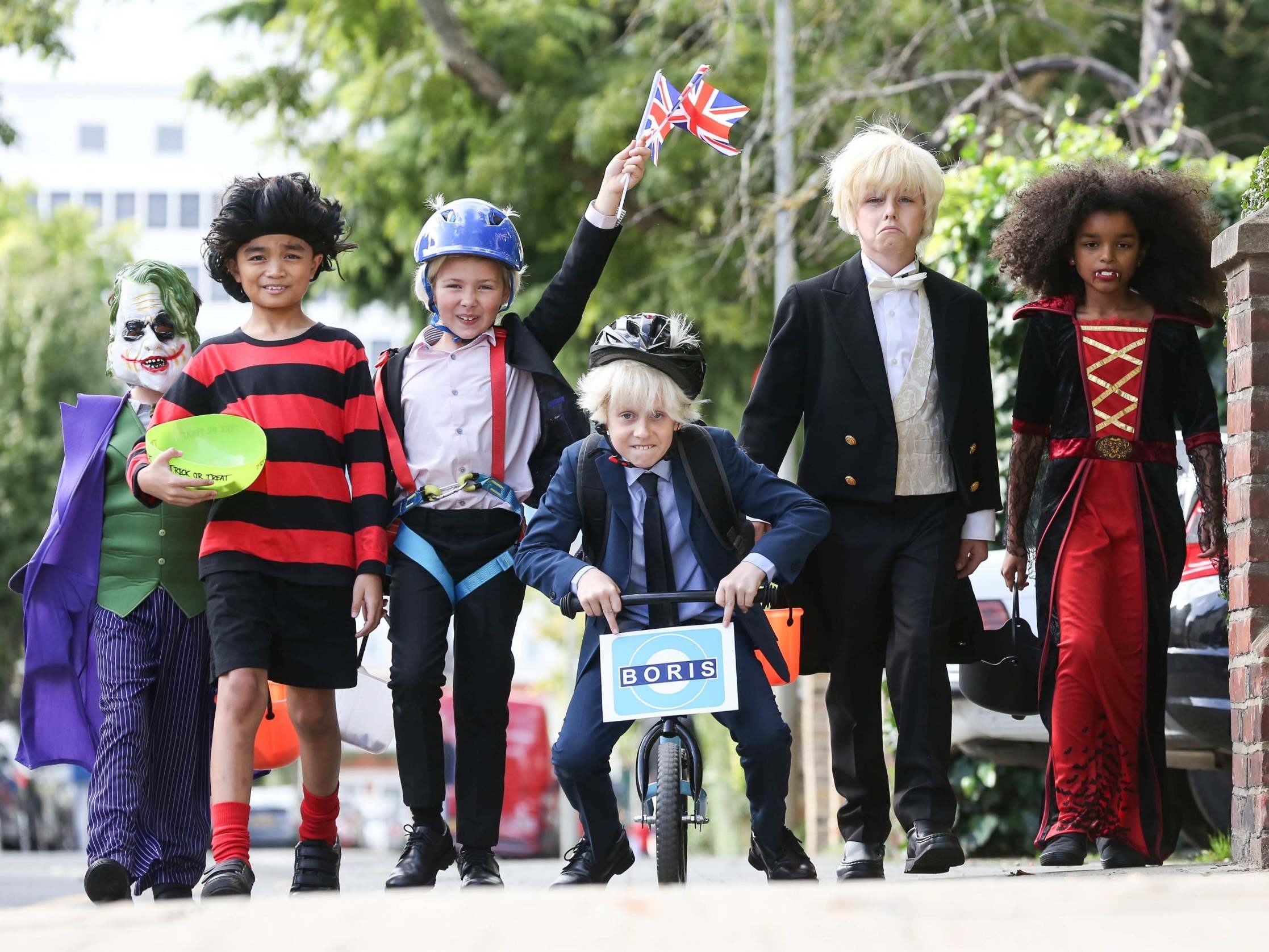 Boris Johnson, the Joker and Wonder Woman among 'most popular' children's Halloween  costumes, The Independent