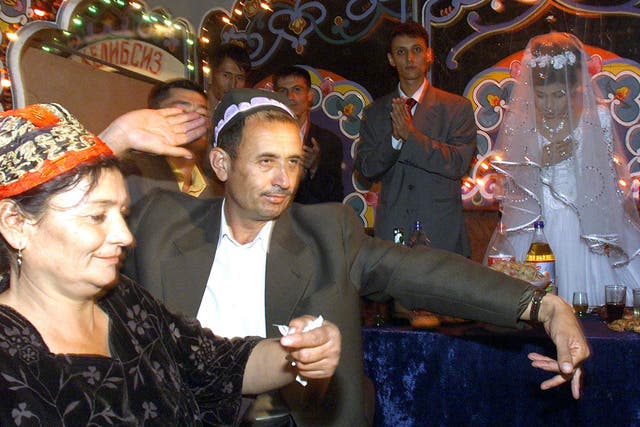 A wedding party in the southern Uzbek town of Termez
