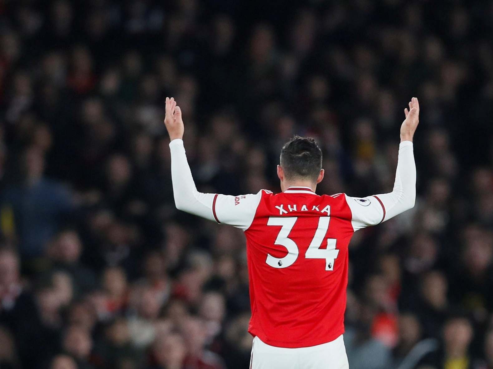 Granit Xhaka responds to Arsenal fans booing him