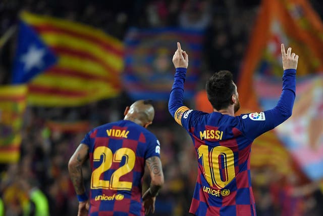 Arturo Vidal has extolled the virtues of Lionel Messi after he starred against Real Valladolid