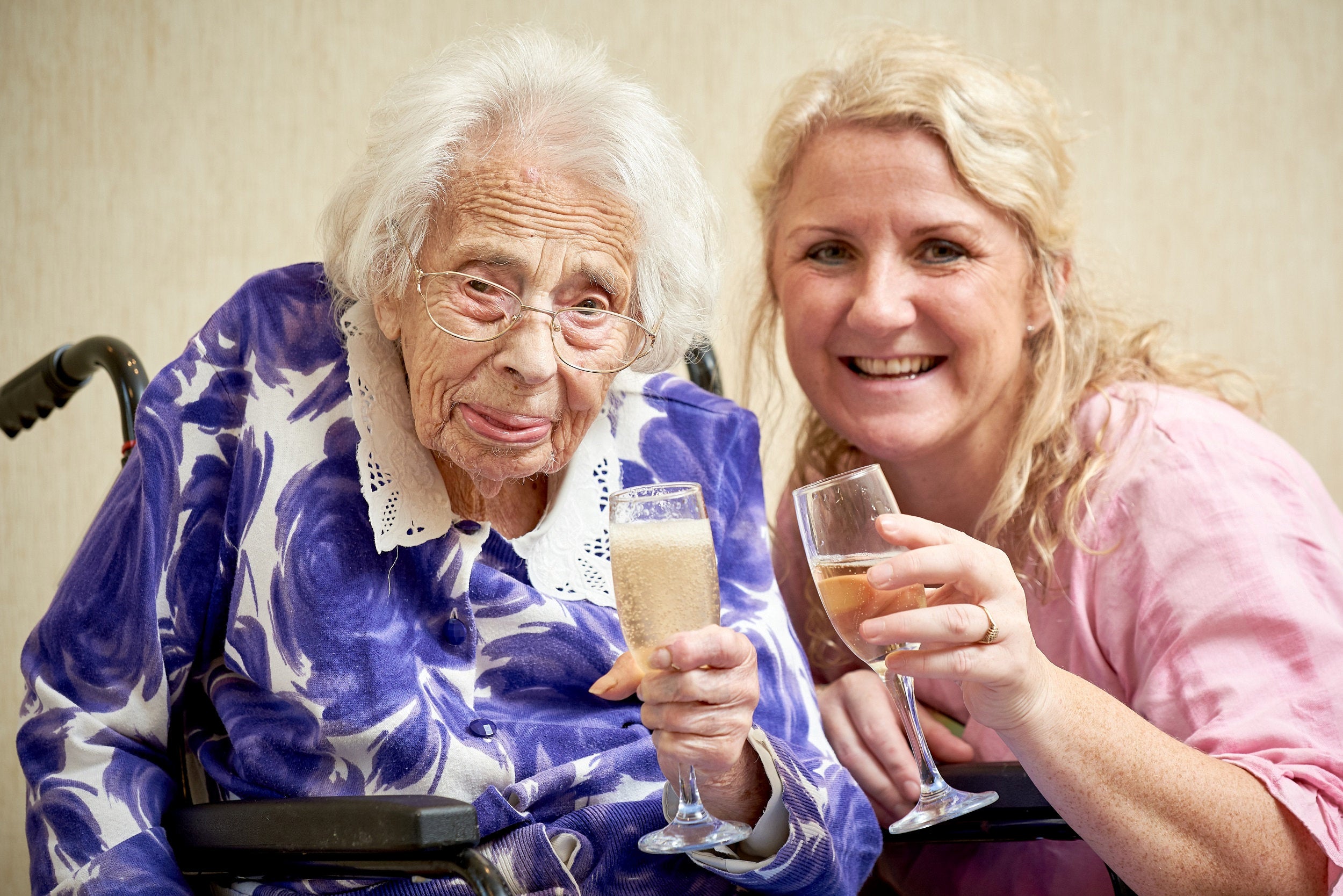 108-Year-Old Credits Daily Glass of Red Wine for Her Longevity