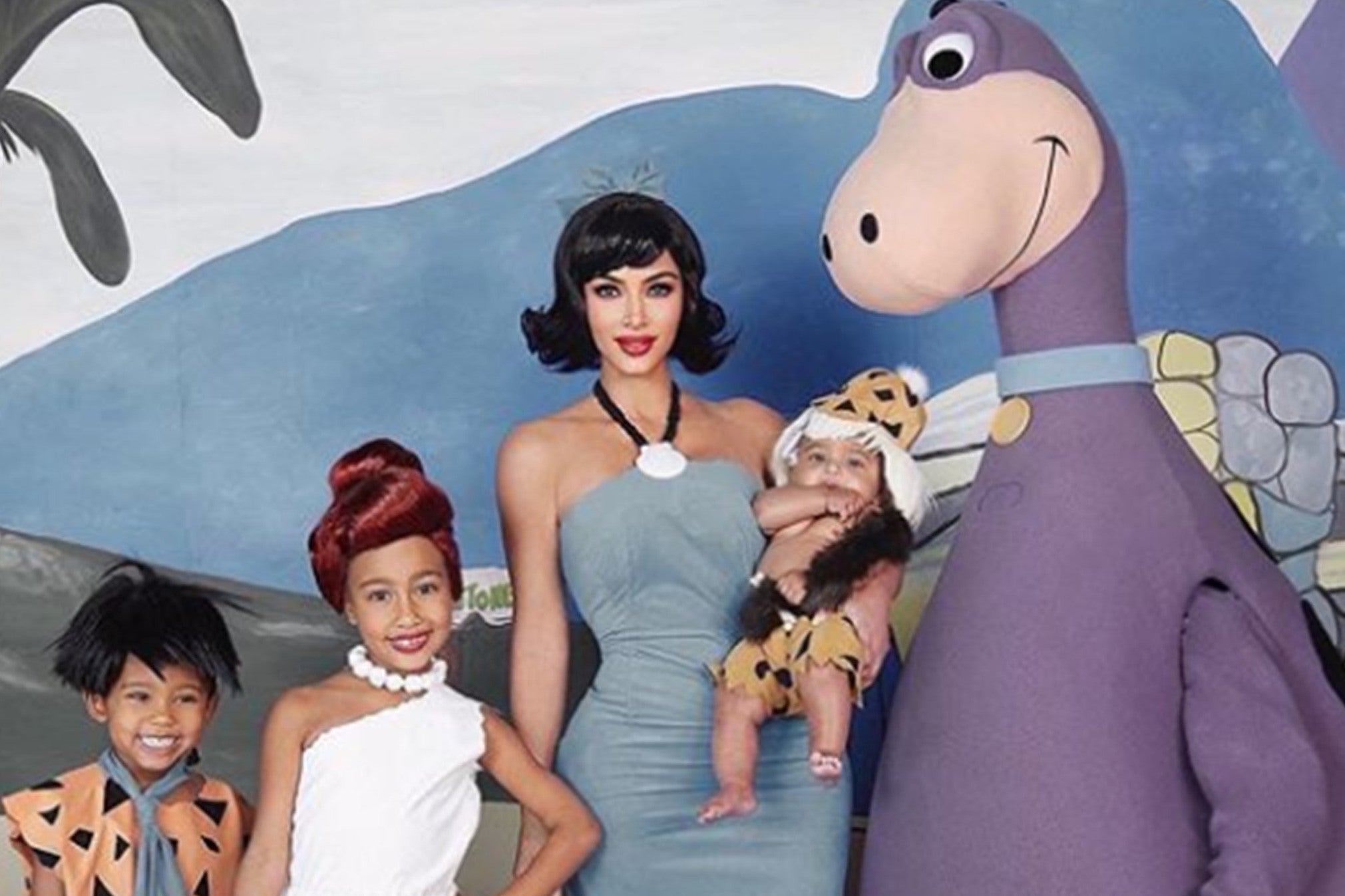 Kim Kardashian reveals why Chicago was edited in to family Halloween photo (Instagram)