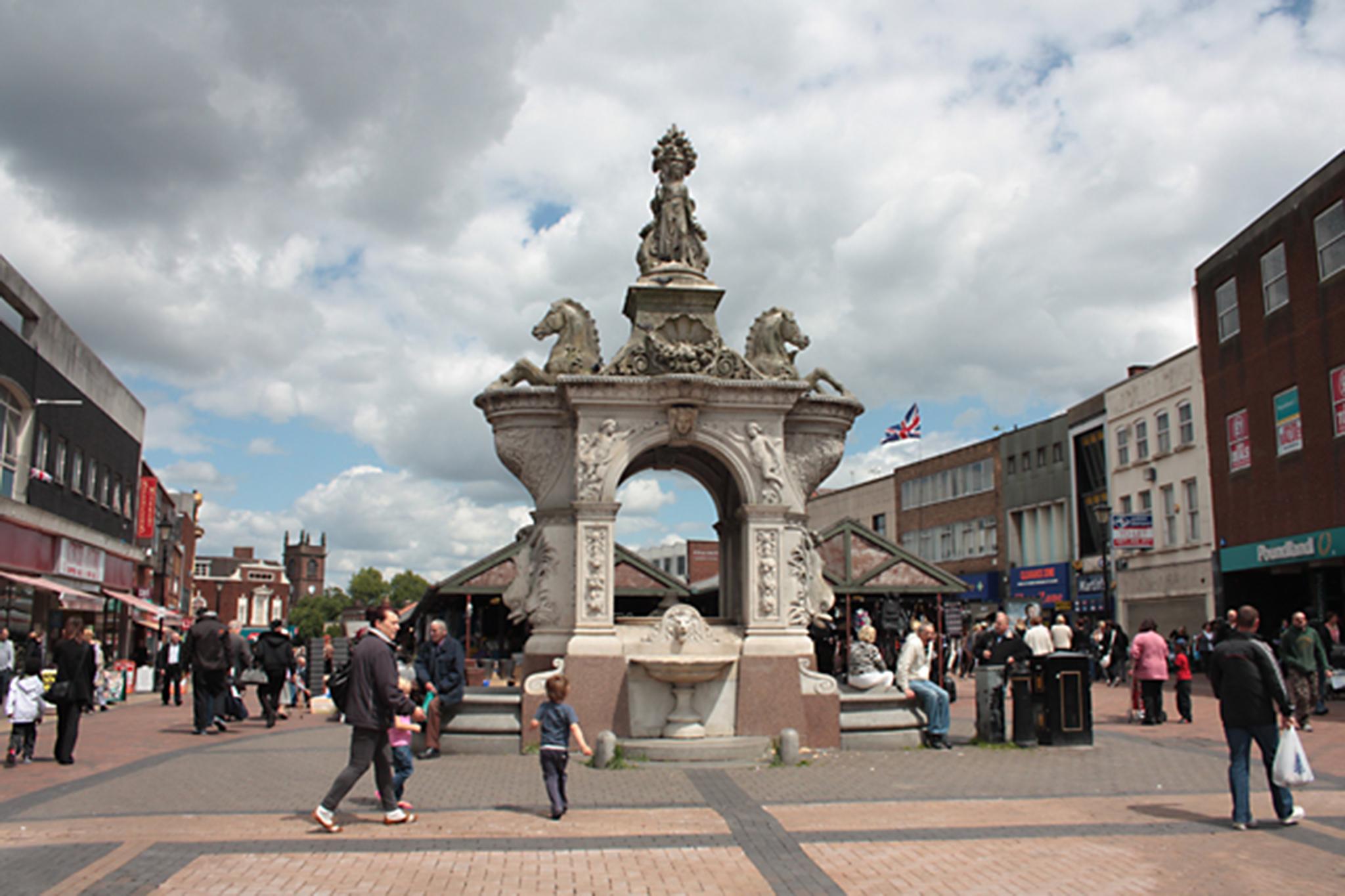 Dudley North
