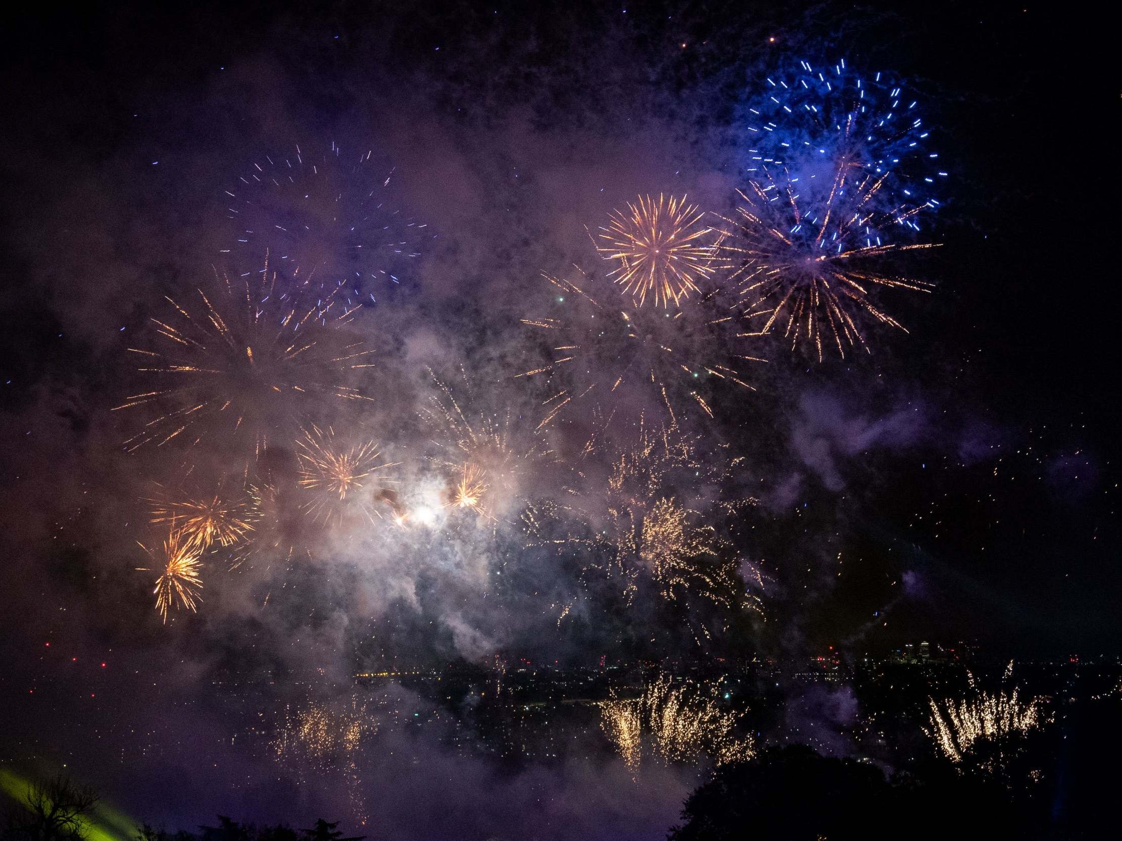 UK weather forecast: Met Office issues &apos;danger to life&apos; warnings as heavy rain and gale-force winds threaten fireworks displays