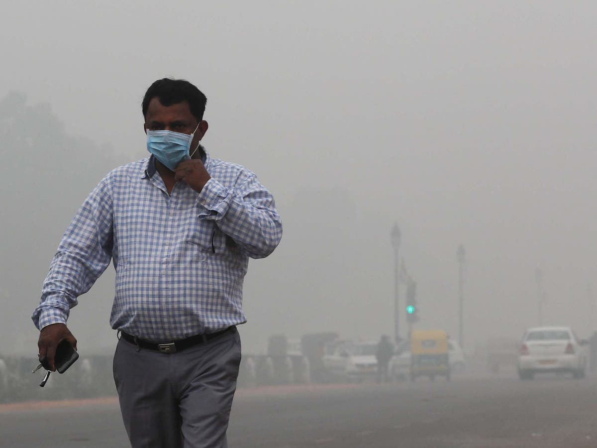 Toxic smog forces flight cancellations, diversions and delays as worst air pollution this year hits Delhi