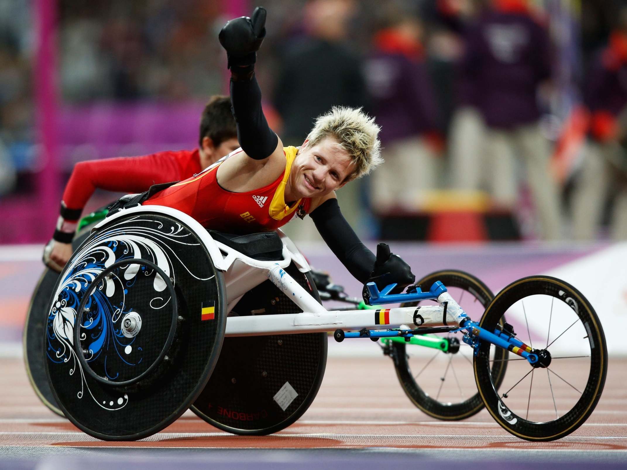 Vervoort wins gold in the women's 100m T52 final at the London Paralympics in 2012