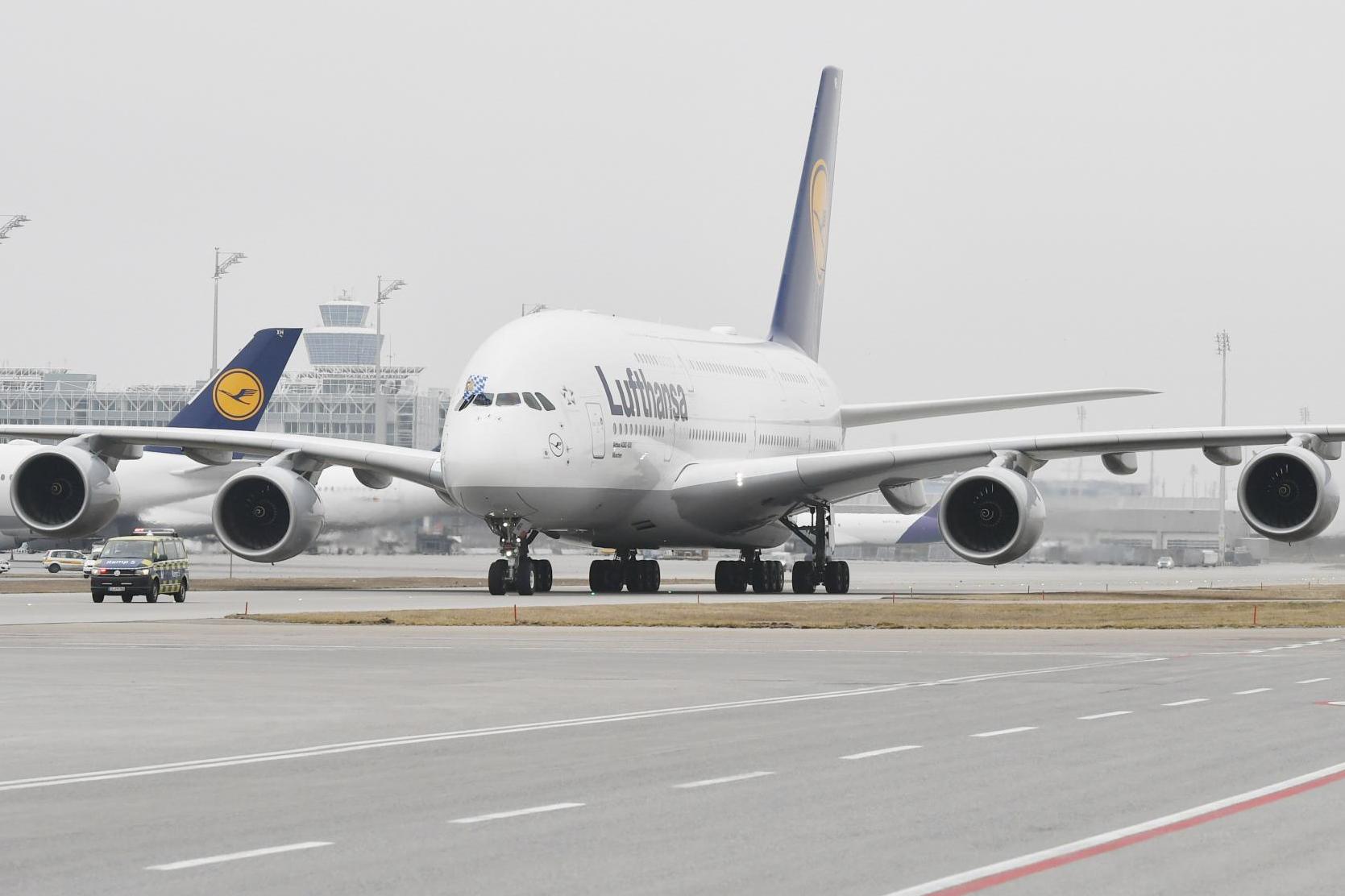 Ground stop? Lufthansa Airbus A380 at Frankfurt