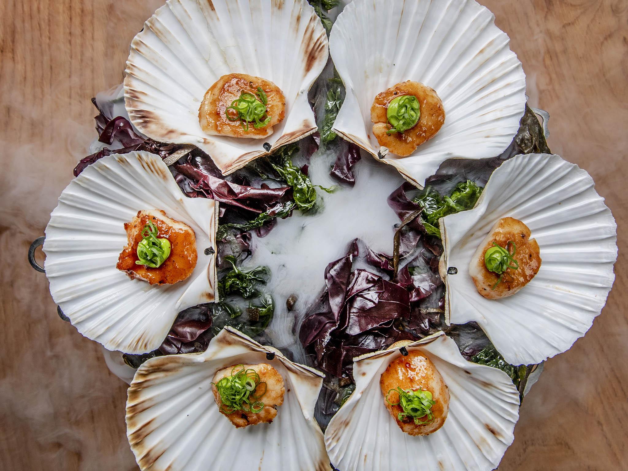 Easy shell: the Bay of Biscay scallops (Eneko)