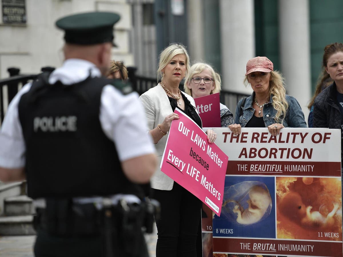 Stalking Lies And Harassment The Fight To Enforce Buffer Zones Outside Abortion Clinics The Independent The Independent