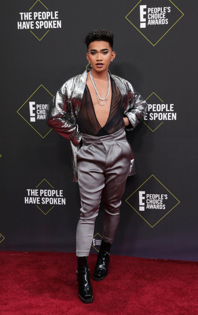 Best Dressed Celebrities At The People S Choice Awards From Zendaya To Pink The Independent The Independent