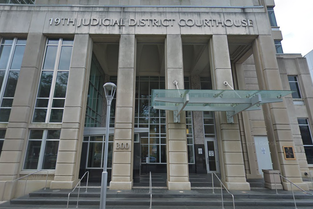 19th Judicial District Courthouse, where the monetary offer was made