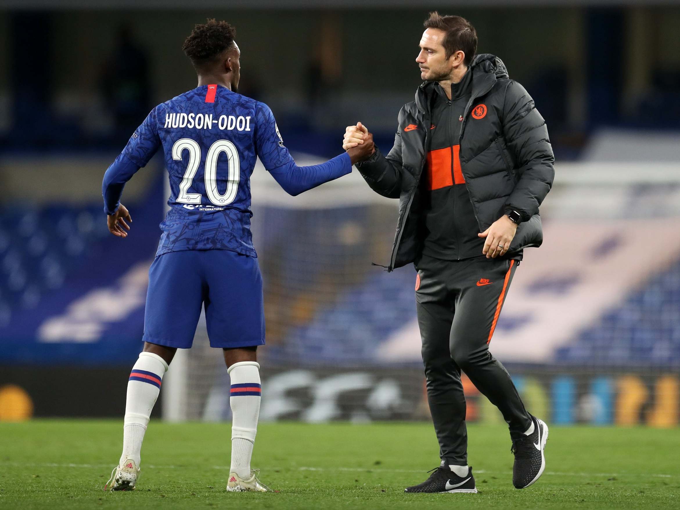 Chelsea manager Frank Lampard with Callum Hudson-Odoi