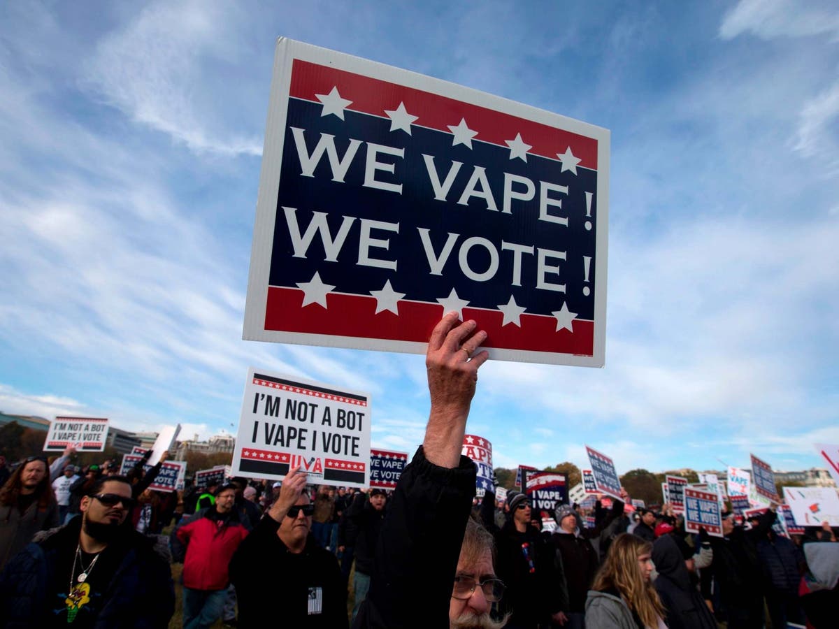 Donald Trump Backs Away From E Cigarette Flavours Ban Over Election Fears The Independent 5129