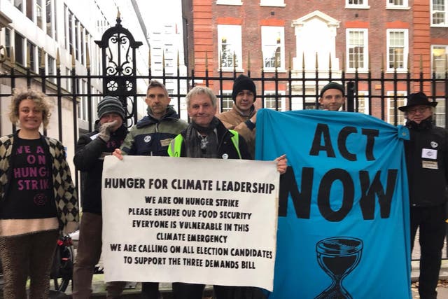 Extinction Rebellion says over 200 protesters have signed up to join the hunger strike