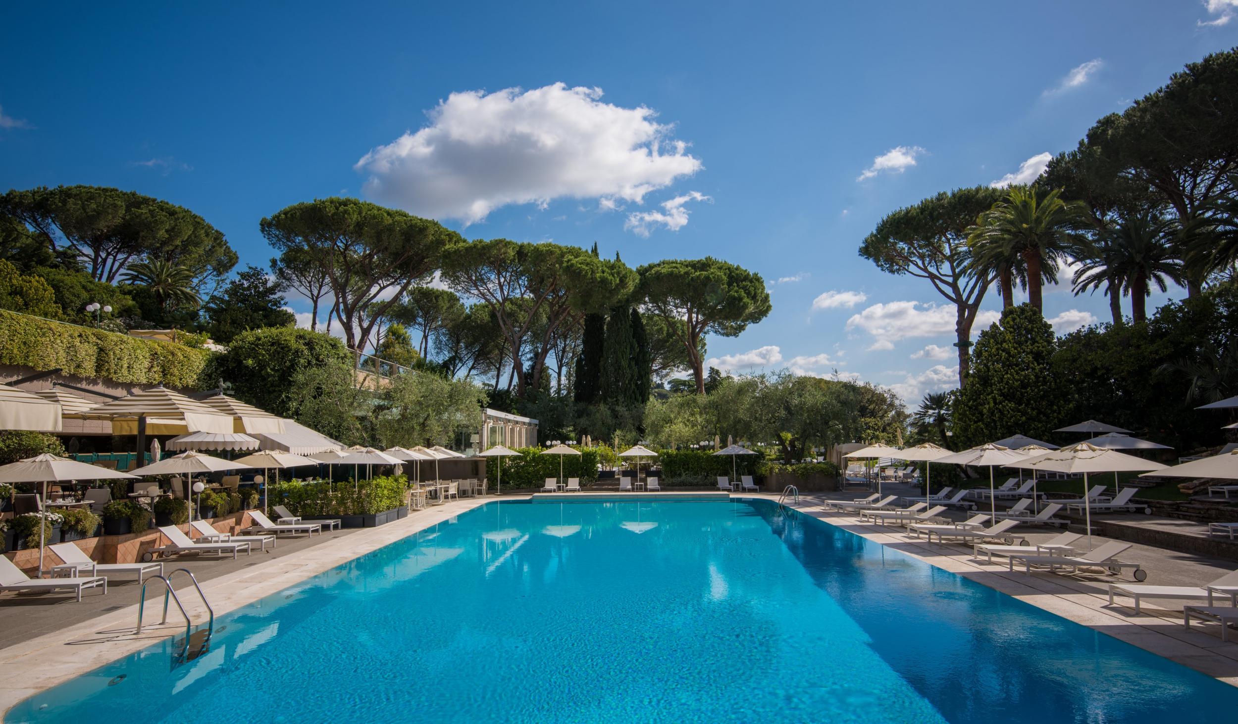 The pool at Rome Cavalieri
