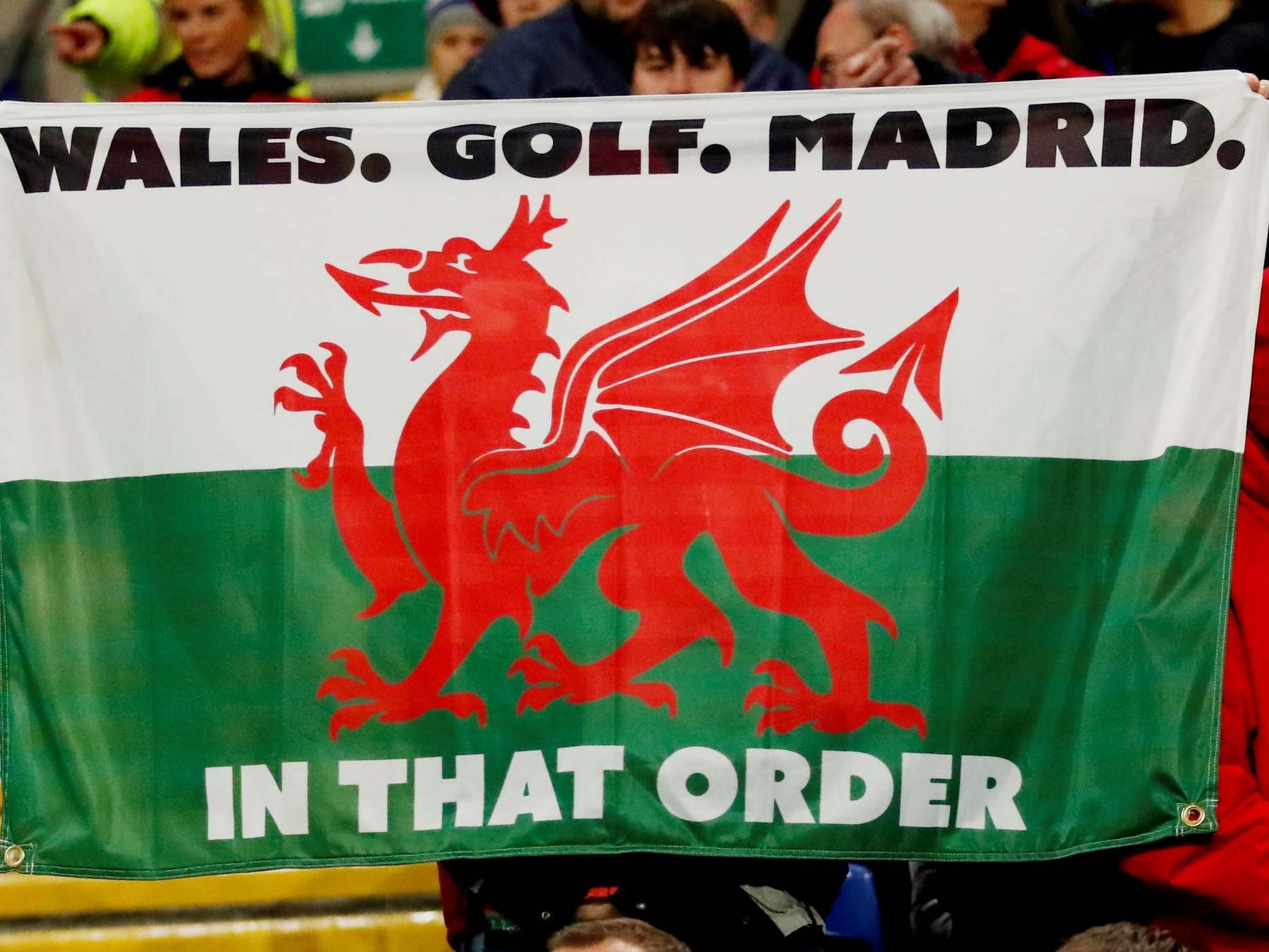 Gareth Bale poses with 'Wales. Golf. Madrid. In that order ...