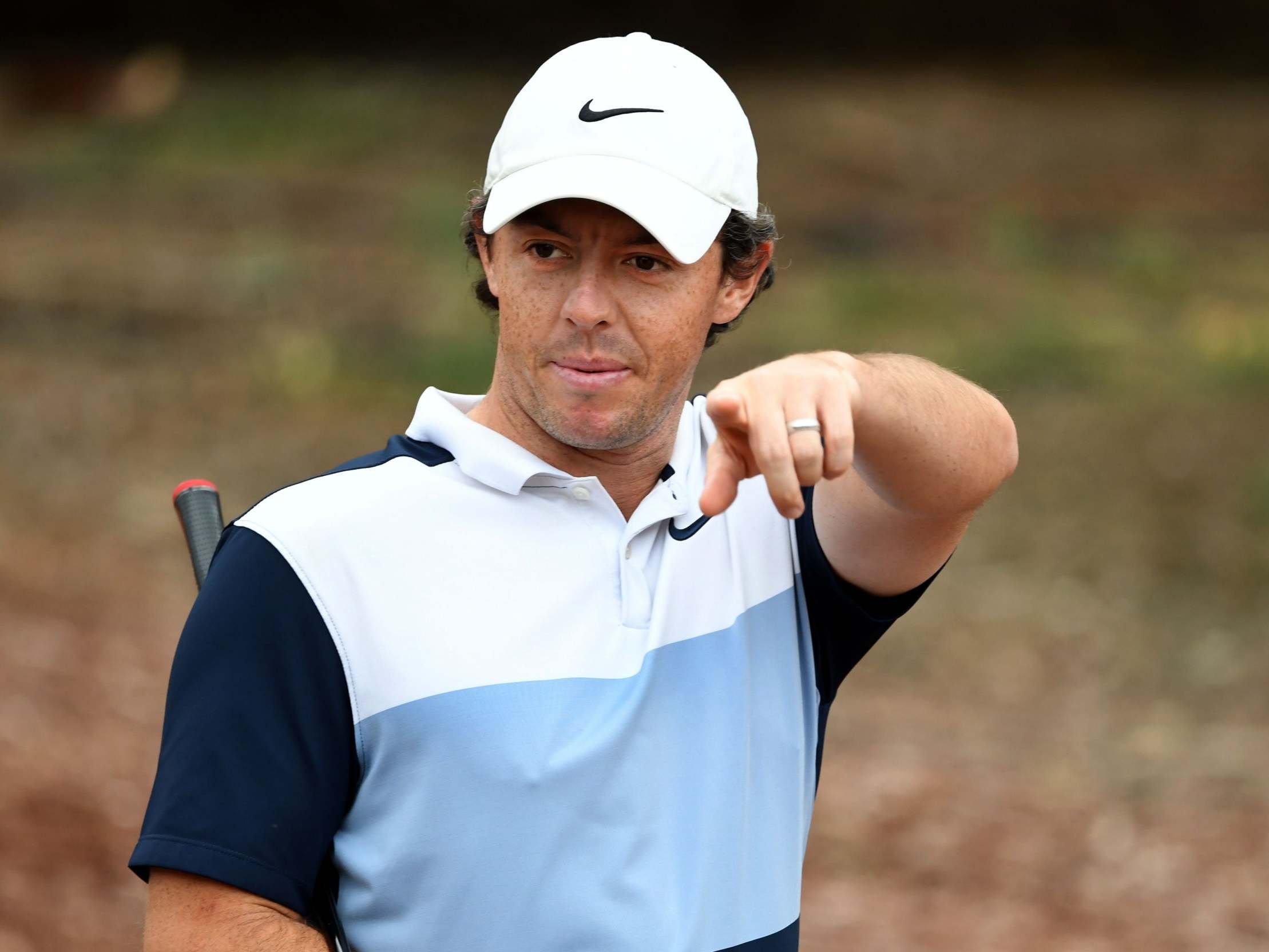 Rory McIlroy surges into contention at DP World Tour Championship with scintillating 64