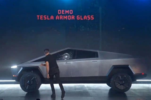 The demo of the Tesla Cybertruck's armoured glass did not go quite to plan