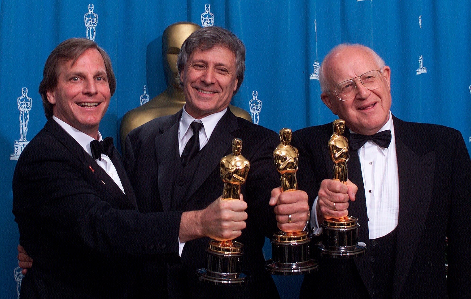 Lustig (right) at the 2001 Oscar ceremony with Douglas Wick and David Franzoni: they won their awards for ‘Gladiator’