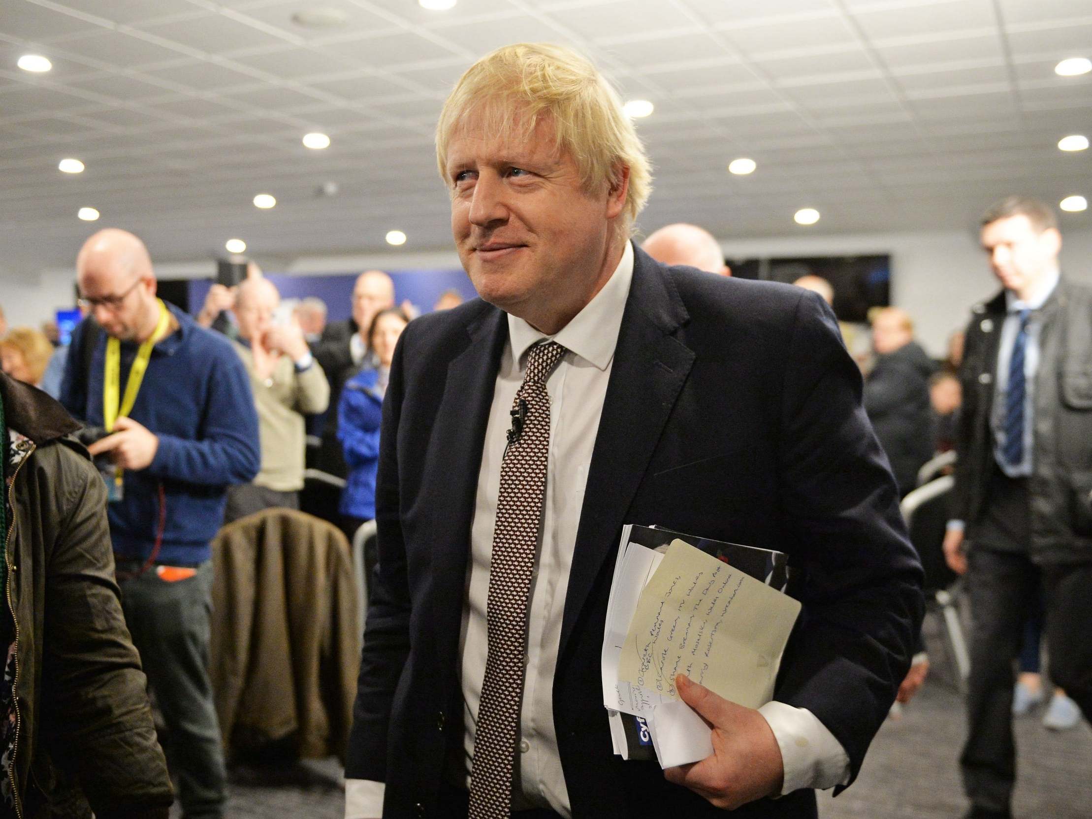 Boris Johnson &apos;to curb legal challenges over Brexit&apos; in extraordinary attack on the courts
