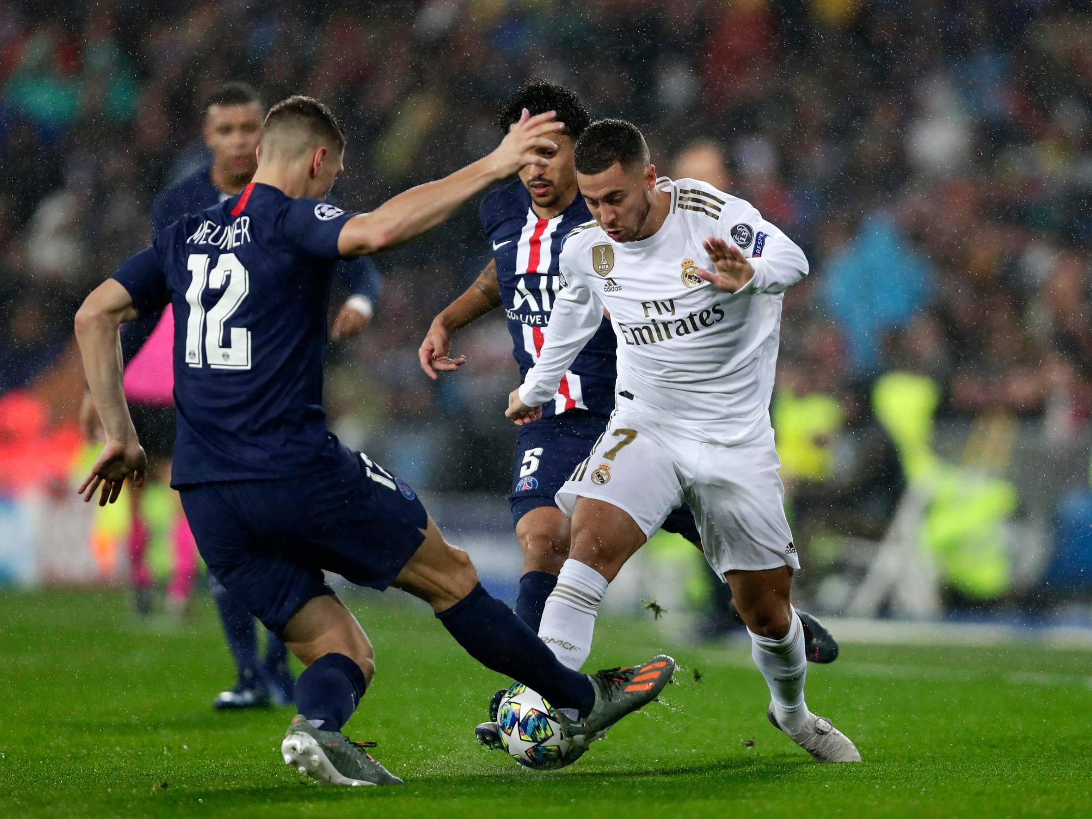 Paris football club contra real madrid