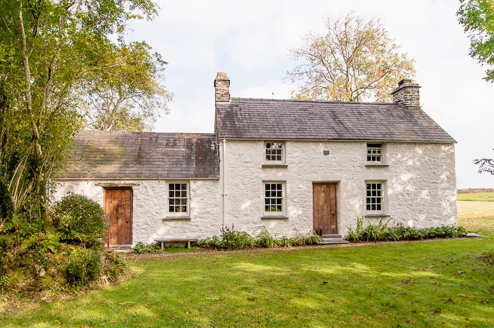 Bryn Eglur features well-preserved Welsh cottage interiors
