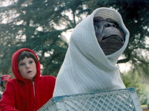 ET: The Extra Terrestrial &apos;sequel&apos; reunites the beloved Steven Spielberg alien with Henry Thomas