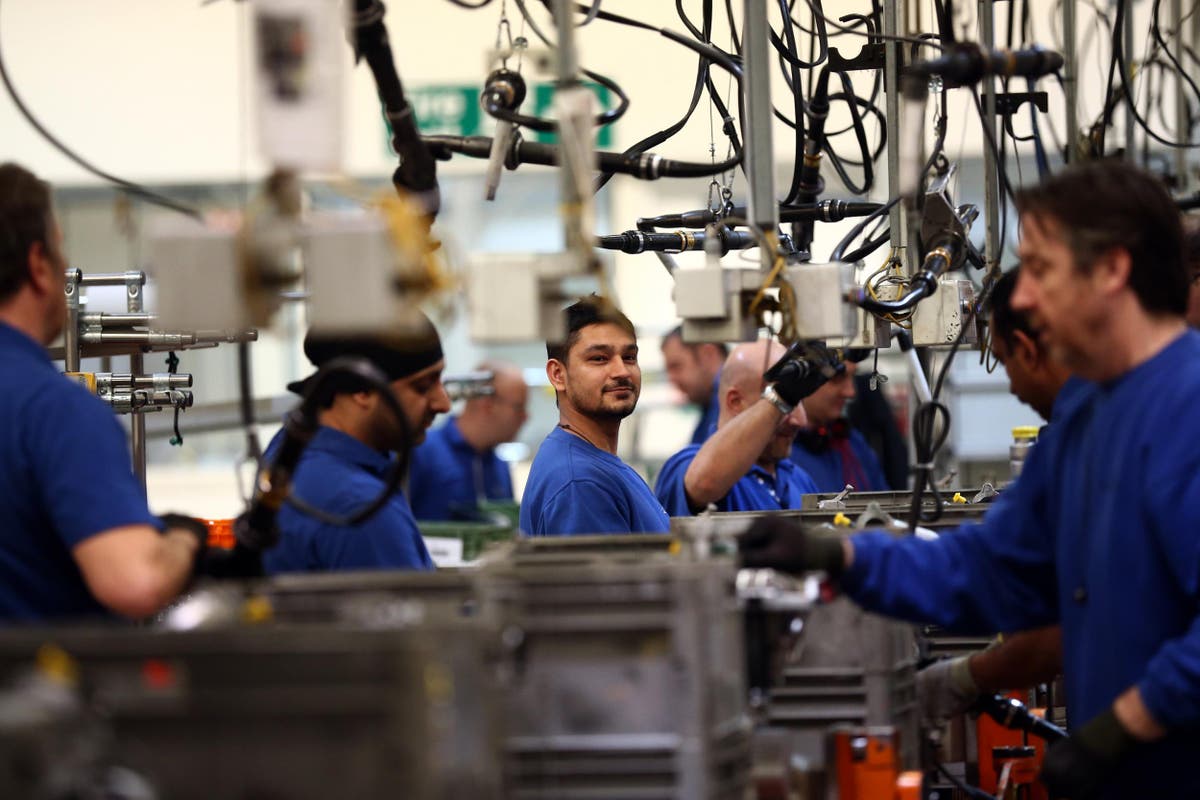 Manufacturers to end 2019 at ‘standstill’ over Brexit uncertainty