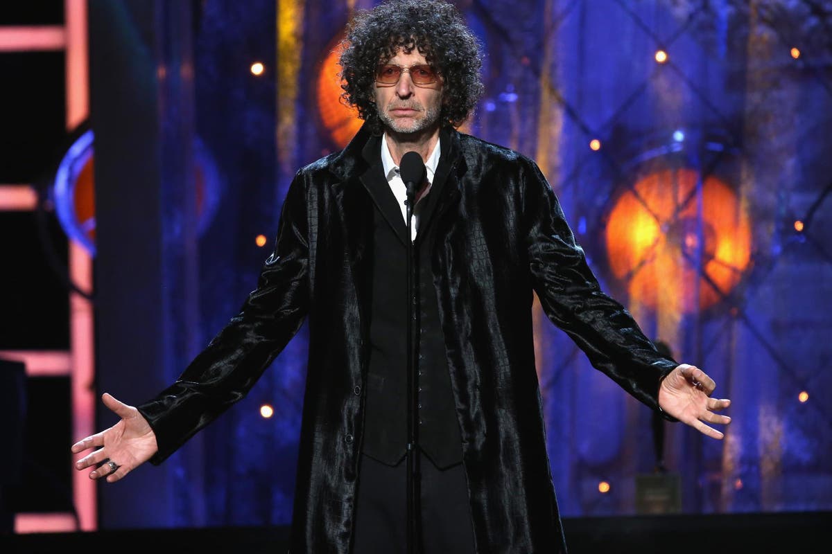 America's Got Talent: Howard Stern eviscerates Simon Cowell over Gabrielle Union and Julianne Hough controversy