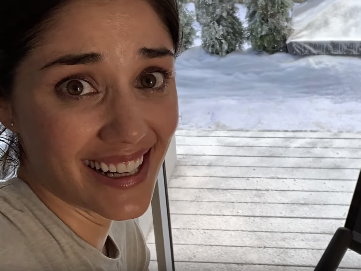 Peloton girl commercial best sale