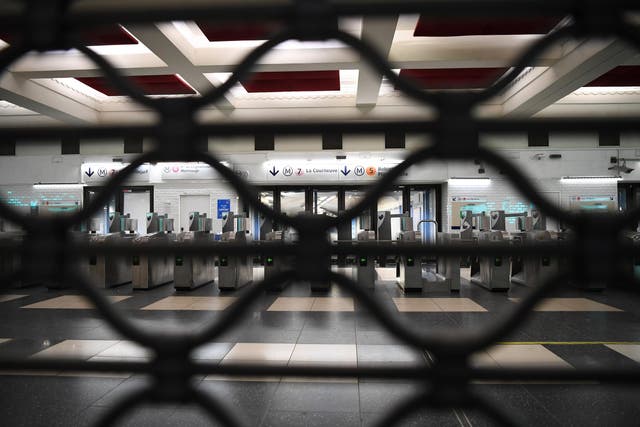 Metro stations in Paris closed amid nationwide strikes