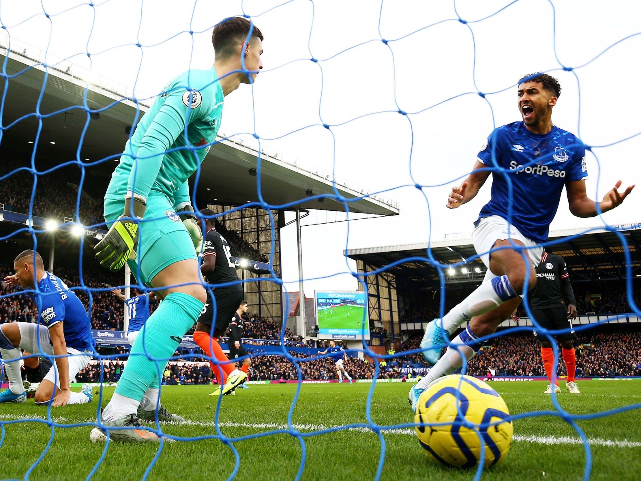 Dominic Calvert-Lewin celebrates Everton's opener