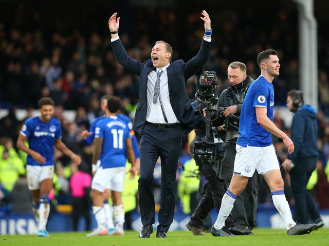 Duncan Ferguson celebrates Everton's victory at Goodison Park