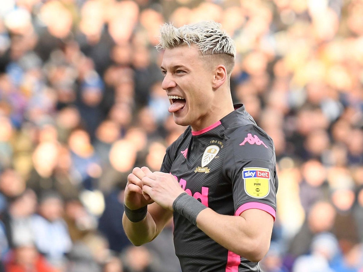 Ezgjan Alioski Denies Celebrating Leeds United Goal With Nazi Salute As He Reveals Reason For Controversial Gesture The Independent The Independent