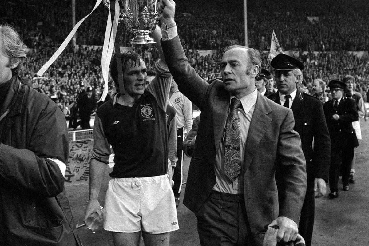 Ron Saunders dead: Former Aston Villa, Birmingham and West Brom manager ...