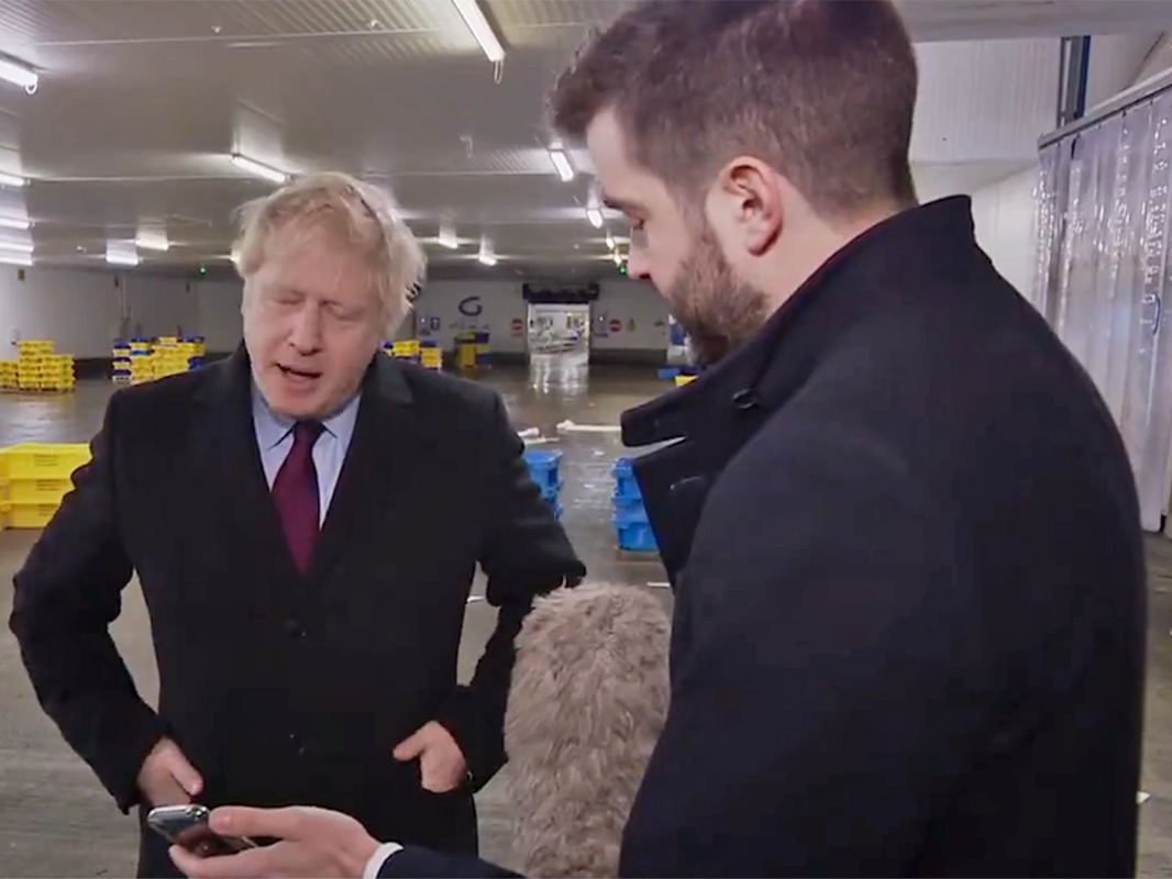 Boris Johnson refused to look at a picture of a boy forced to sleep on a hospital floor