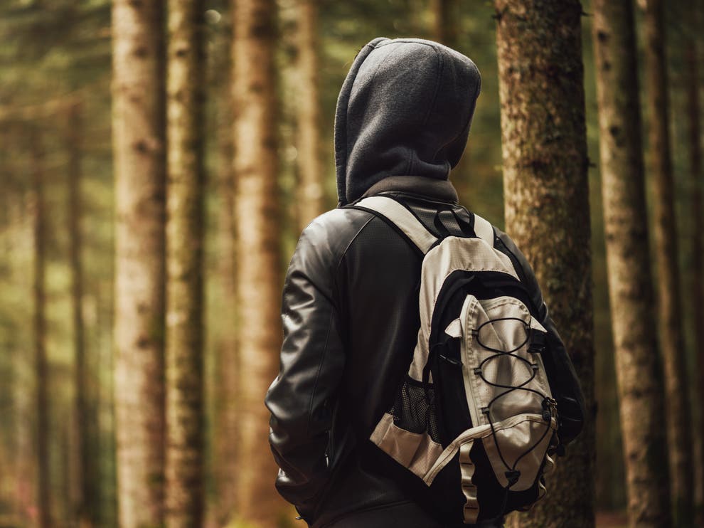 School bans students from wearing hoodies because they ‘can be